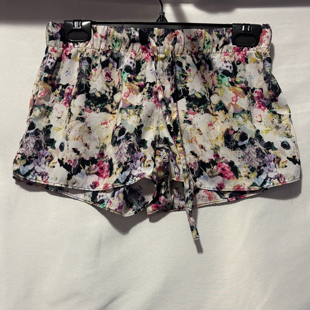 Xhilaration Multicolor Floral Pajama Shorts SM92